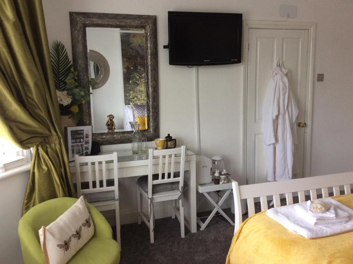 One Ninety Boutique Accommodation Burnham-on-Sea Экстерьер фото